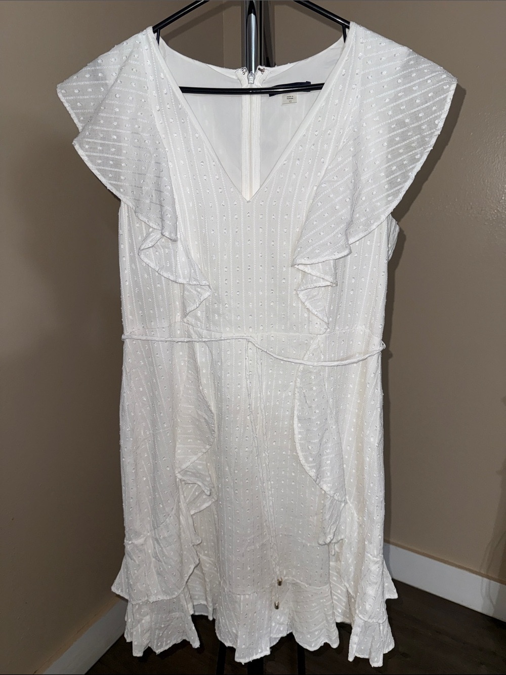 Tommy Hilfiger White Ruffle V‑Neck Mini Dress
